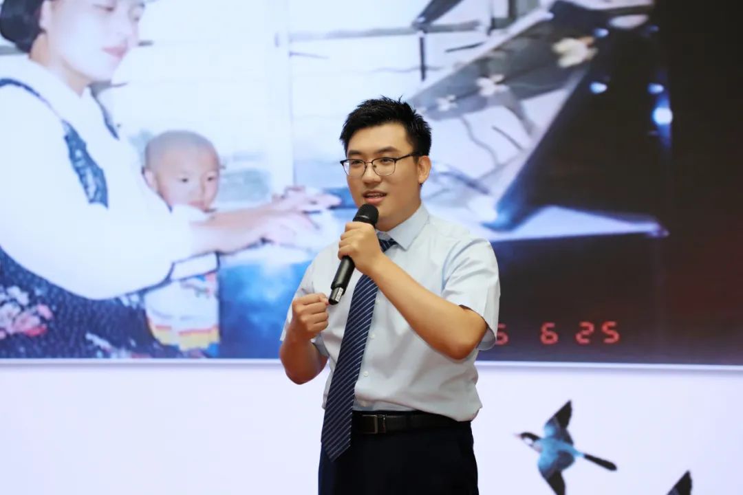 1660868904408663.jpg 1660868904408663.jpg