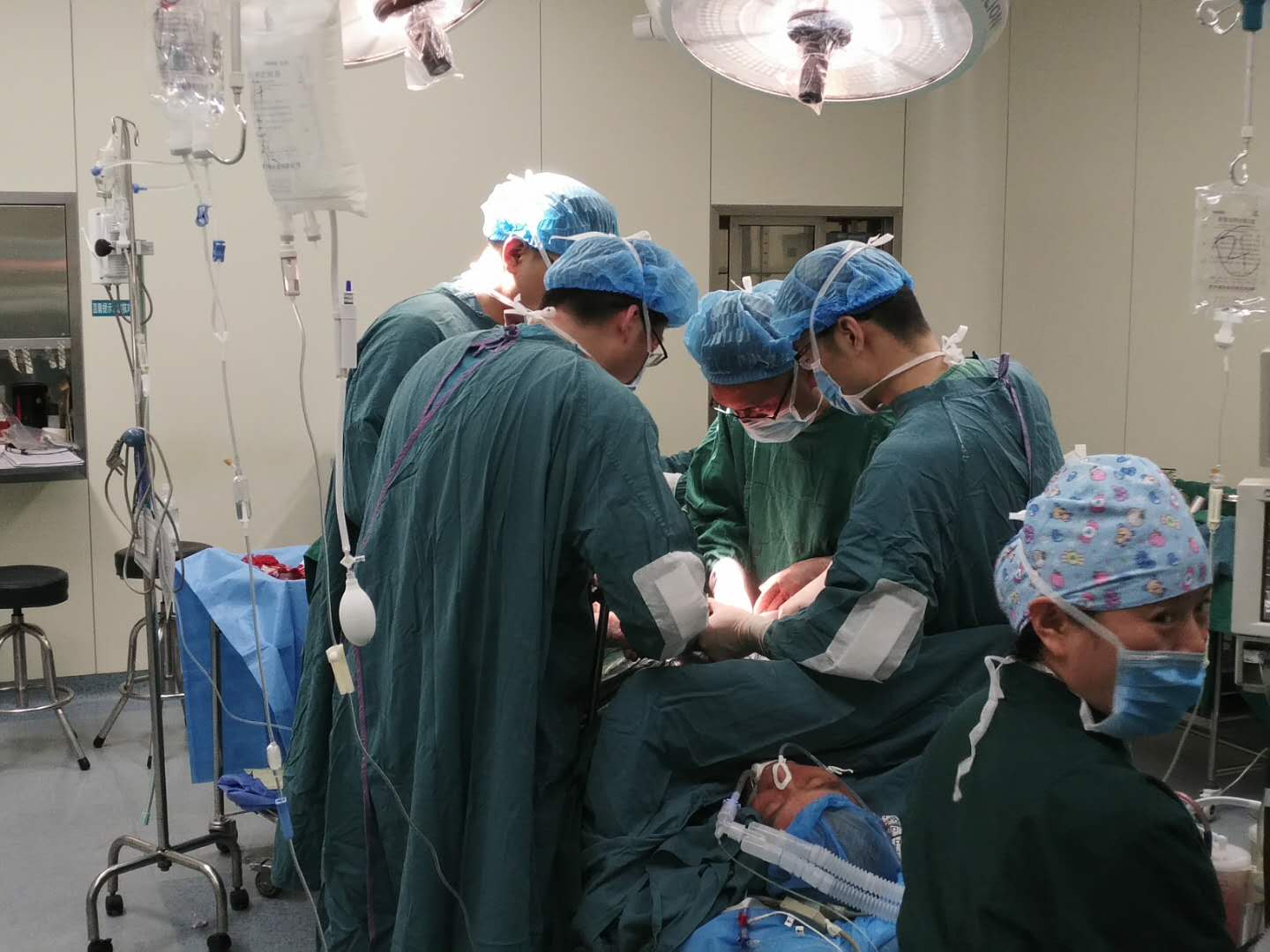 1518338659275087.png 泌尿外科手術(shù).png