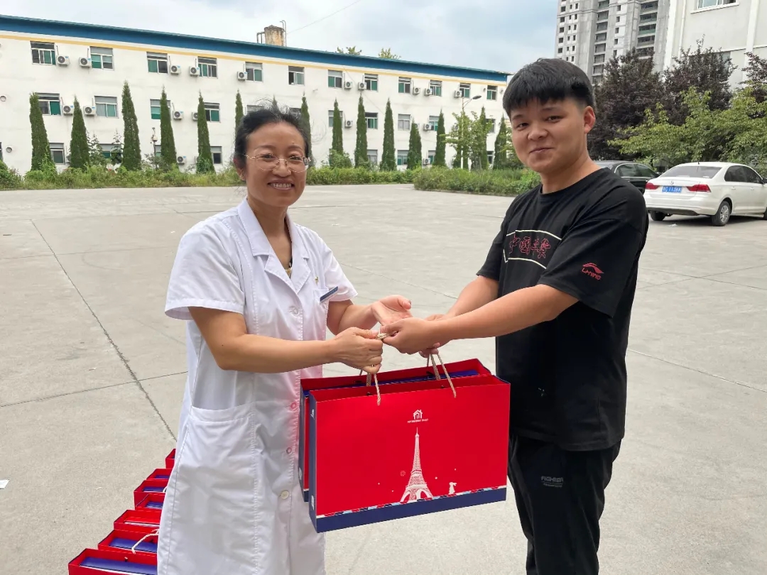 1632271945680856.jpg 1632271945680856.jpg